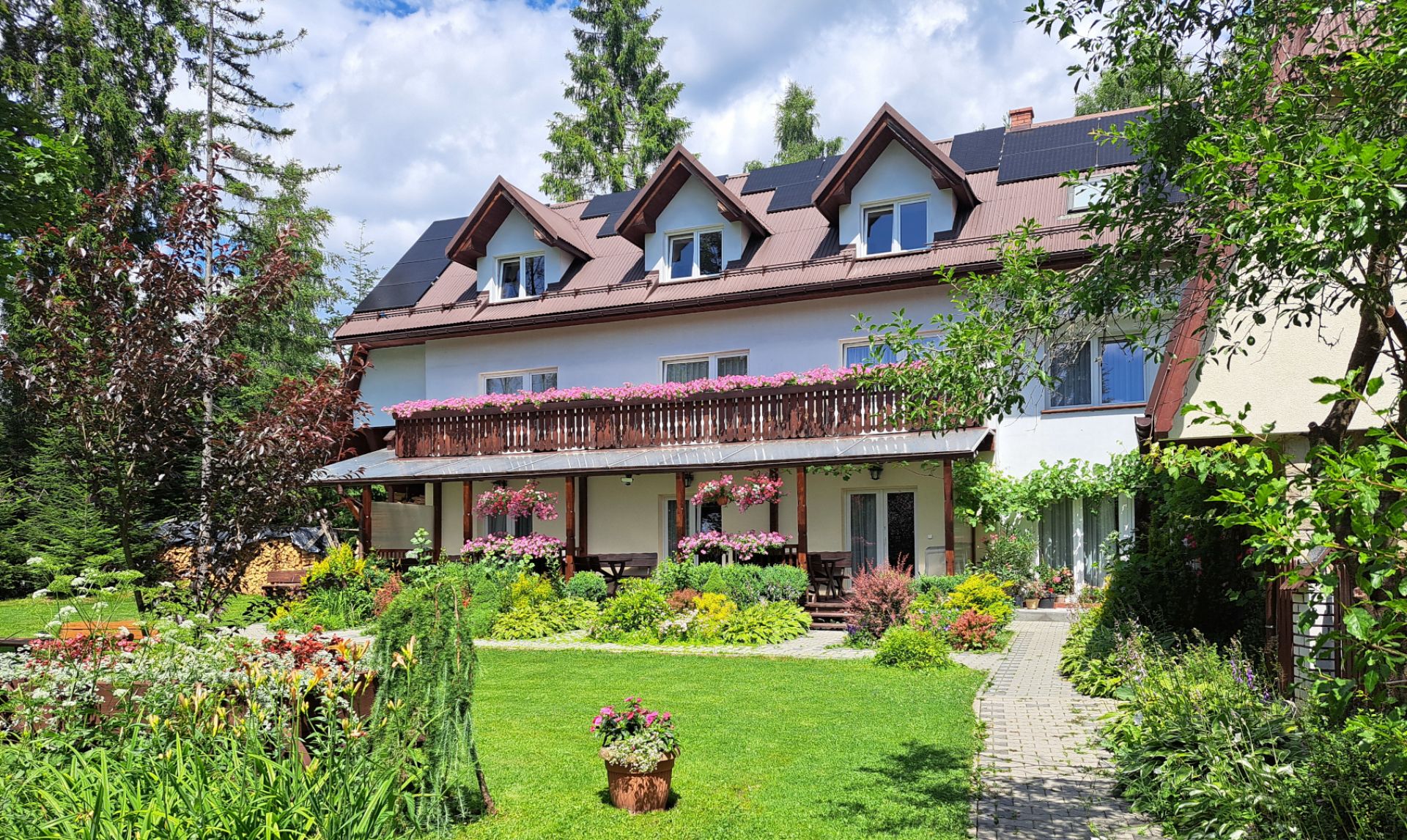 POKOJE GOŚCINNE DO WYNAJĘCIA